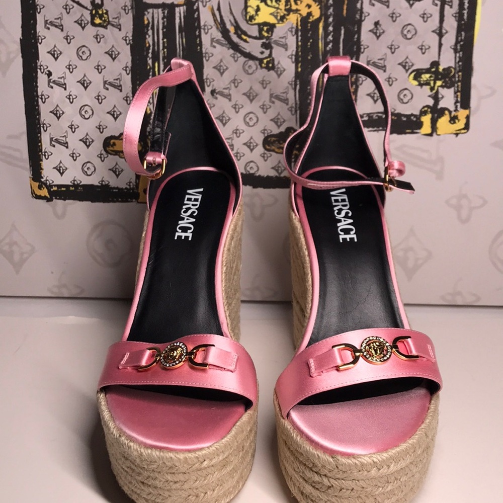New Authentic Versace Crystal-Embellished Satin Wedges – Summer Statement Heel